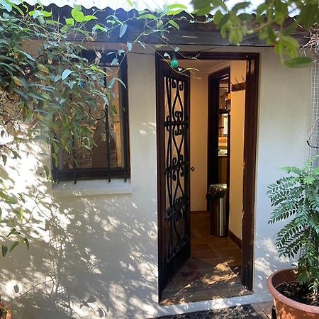 Appartamento Alice'S Granny Flat Alice Springs Esterno foto